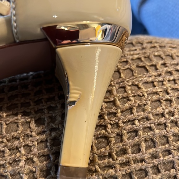 Prada Patent Leather Tan T Strap Heels - Picture 5 of 11